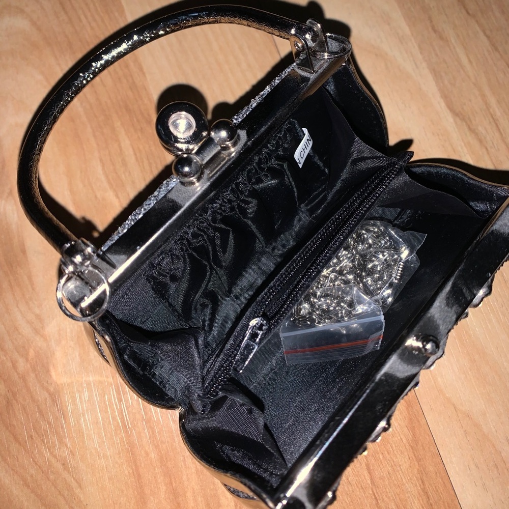 Silver Sequence Purse/Clutch With Additional Strap - image 3